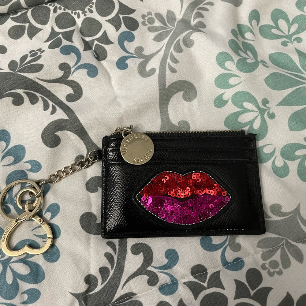 Victoria’s Secret cardholder